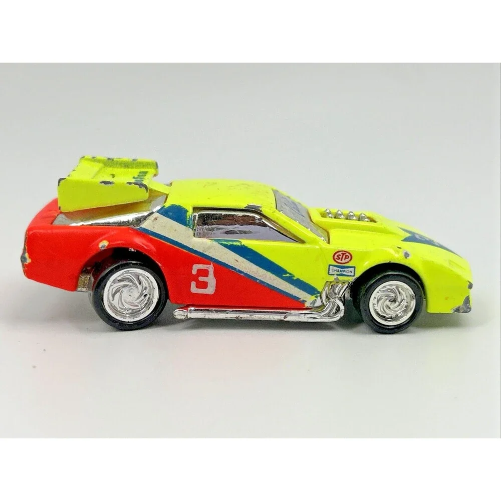 Hot Wheels 1985 Camaro Wind Cal Custom #3 Vintage 1:64 Mattel Diecast Race Car